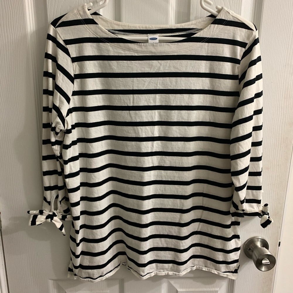 Old Navy 3/4 sleeve length shirt